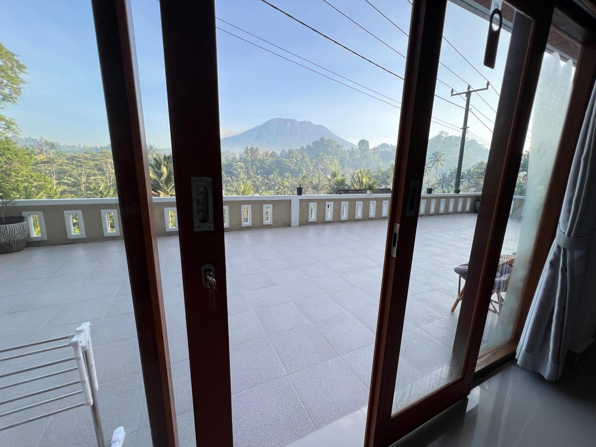 Bisbis House Iseh Village Selat Dış mekan fotoğraf