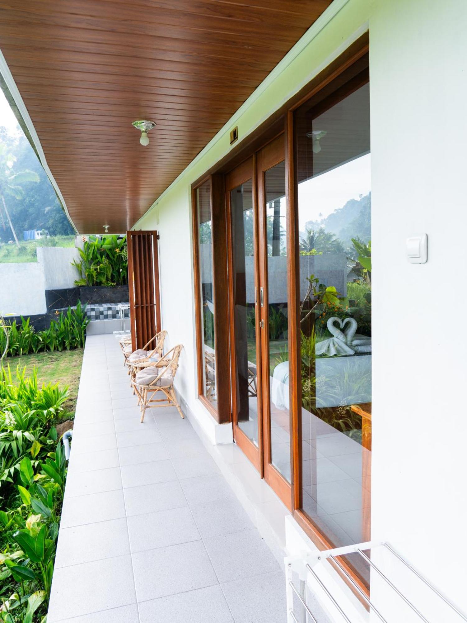 Bisbis House Iseh Village Selat Dış mekan fotoğraf